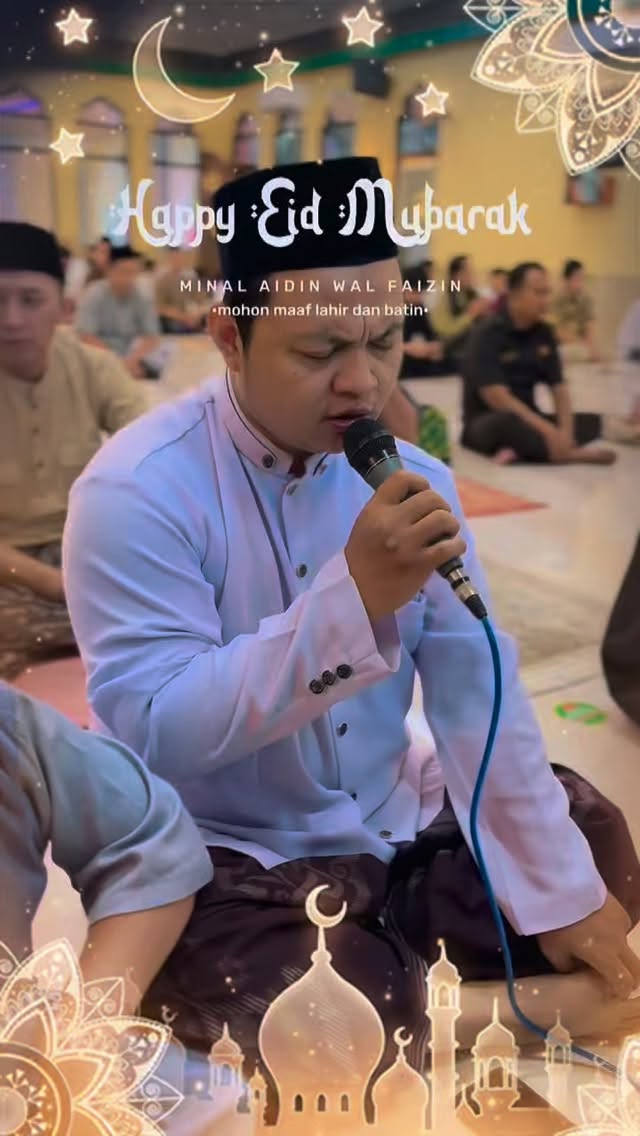 Vibes Menang, Hati Tenang! 🌙✨
Sebulan “upgrade” diri, saatnya rayakan hari yang fitri! 😇
Alhamdulillah, rangkaian kegiatan Idulfitri 1447 H di Al Azhar Semarang kampus BSB City berjalan lancar & penuh berkah:
🕌 Shalat Id Berjamaah — Merajut ukhuwah dalam saf yang rapi, melangitkan doa di hari kemenangan.
🎁 Berbagi Kebahagiaan — Lanjut gas pol dengan penyaluran sembako. Karena menang itu saat kita bisa bikin orang lain tersenyum juga! 🤍🤝
Taqabbalallahu minna wa minkum. Mohon maaf lahir & batin ya, Fam! 🙏✨

#KBTKIAIAzhar29Semarang #SDIAlAzhar29Semarang #SMPIAlAzhar29Semarang #SMAIAlAzhar16Semarang #AlAzharSemarang