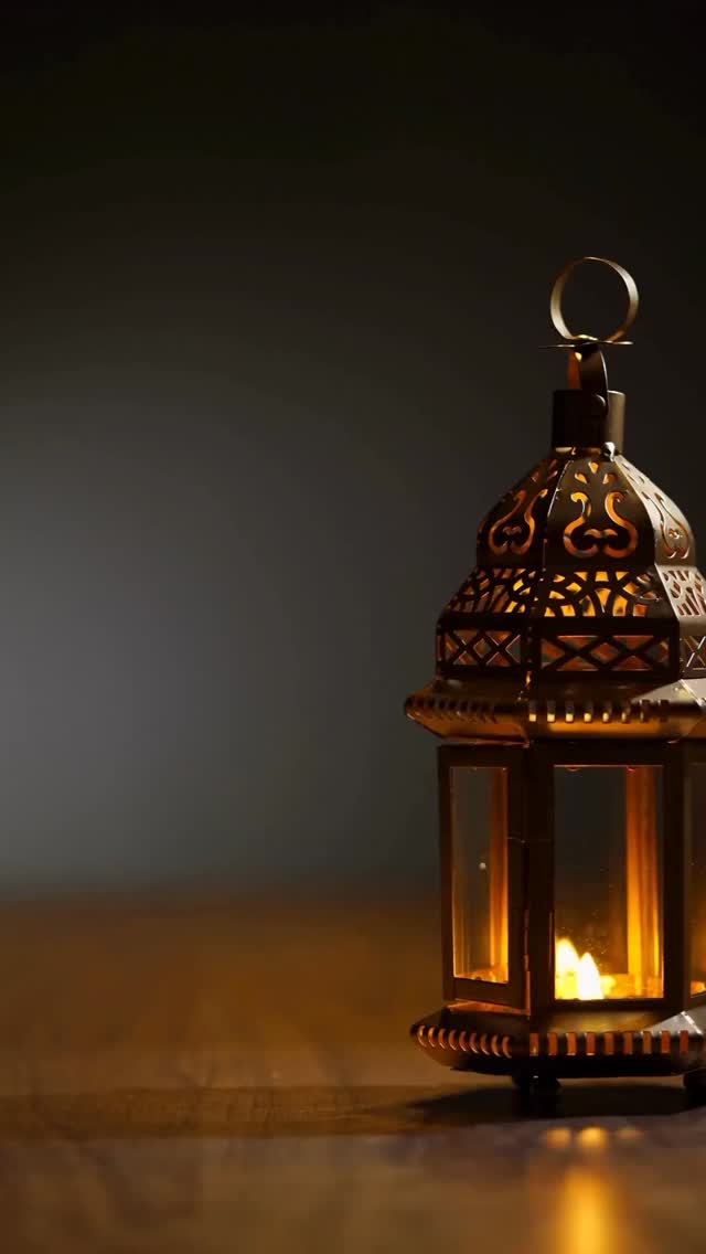 Ramadhan Vibes : Sabar = Power? 🌙✨

Rasulullah SAW bilang, orang kuat itu bukan yang jago gulat...
Tapi yang bisa kontrol diri saat emosi membara. 🤍

Puasa bukan cuma nahan haus, tapi juga harus bersabar dalam menjalankan perintah dan menjauhi larangan Allah, yuk jadi pribadi yang lebih adem. 😇✨

#RamadhanVibes
#KBTKIAIAzhar29Semarang #SDIAlAzhar29Semarang #SMPIAlAzhar29Semarang #SMAIAlAzhar16Semarang AlAzharBSBCity AlAzharSemarang